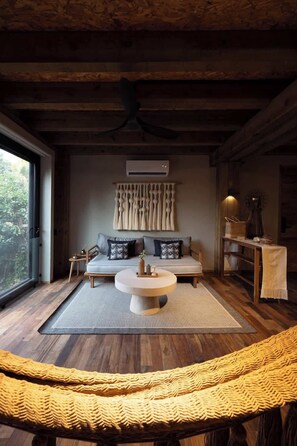 Unclassified image, 5 of 19, button - Loft 100% Madera con Alberca Frente al Mar en La Punta (Puerto Escondido)