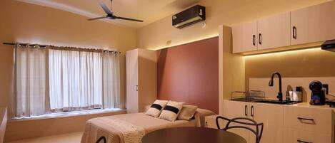 1 bedroom, WiFi, bed sheets