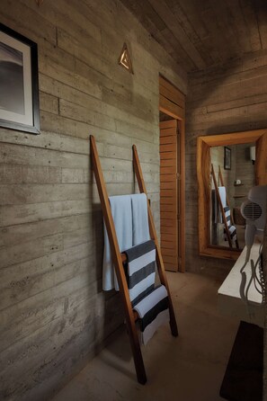 Interior - Stylish Boutique Suite, 3 Blocks to Beach (Puerto Escondido)