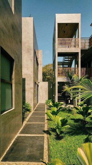 Property grounds - Serene Boutique Hotel Hideaway in La Punta (Puerto Escondido)