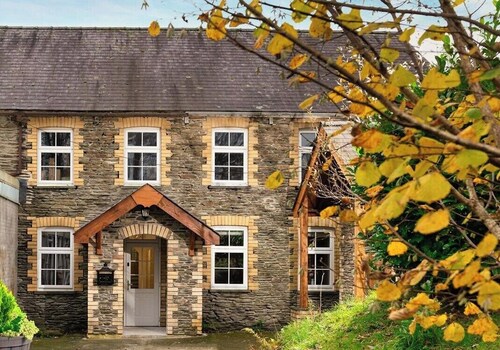 Outstanding Natural Beauty & near heavenly beaches, Bobbins Cottage offers the perfect retreat