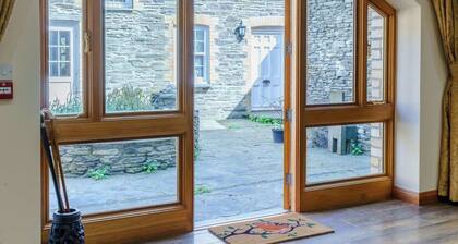 Weavers Rest offers beautifully crafted accommodation in a magnificent area of Wales