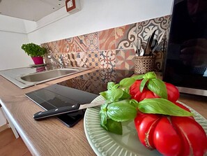 Apartment, 1 Bedroom, Balcony | Private kitchen - La Casa del Teatro Politeama (Palermo)