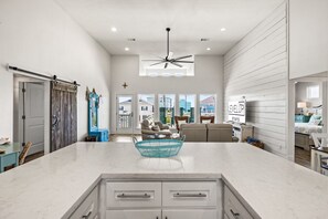 Interior - Near Beach~Grill~Relaxing Deck~Hear Crashing Waves (Bolivar Peninsula)