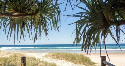 Pandanus Breeze - 3 min to beach + pet friendly