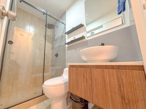 Leilighet – comfort, bakgårdsutsikt | Bad