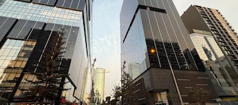 San Isidro financial district stay (404)