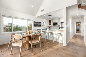 Dining - The Famous Big Blue Compound! (San Diego)