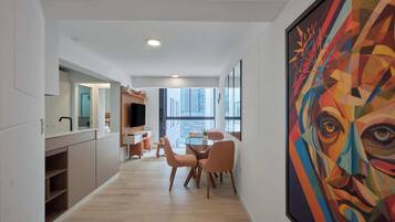 Appartement, 1 queensize bed met slaapbank, keuken | Woonruimte