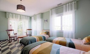 Iron/ironing board, travel cot, Internet - Clair Matin - MARGAUX CANTENAC (MARGAUX CANTENAC)