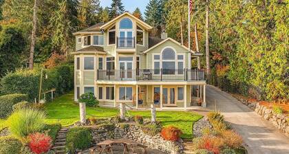 Luxury 5BR Waterfront Home with Private Beach – Port Orchard, WA
