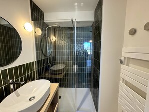 Bathroom - Maison de village 8 pers, au calme, jardin, wifi (QUIBERON)