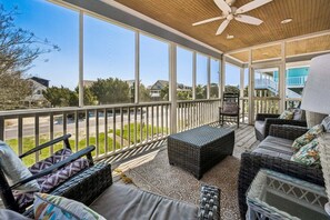 Property grounds - Coastal Comfort, Beach Access Across Street, Step Away from Creek (Pawleys Island)