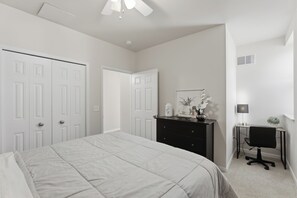 2 bedrooms, iron/ironing board, internet, bed sheets