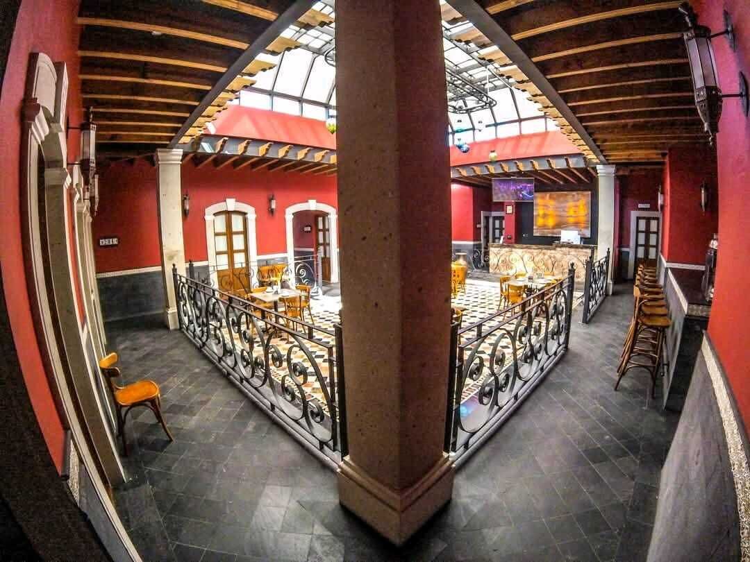 Habitación Deluxe, balcón, vista al parque | Interior