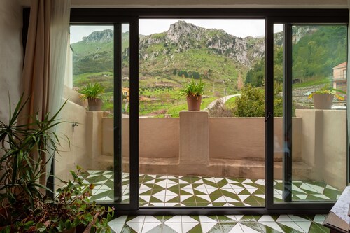 Authentic Sicilian house in village 20 km from the sea