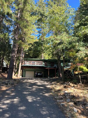 Exterior - Outdoor Sauna, EV Charger, King beds, Nature trail, A/C (Mi-Wuk Village)