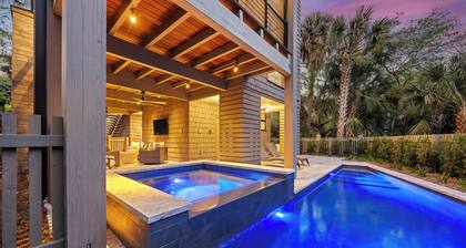 Luxurious BRAND NEW 5-bd on Kiawah - OCEAN COURSE VIEWS, Pool and Spa