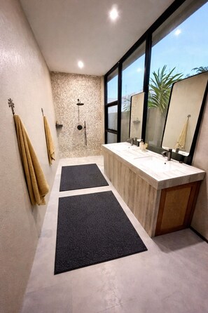 Towels - Thula Lembongan Villa 3 (Lembongan)