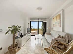 Living area - Apartment in Palamós - guests (Palamós)