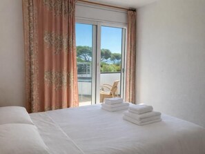Internet - House with garden, steps from the beach (Palamós)