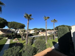Property grounds - Studio with cabin, AC, parking - 4 guests (Cap d'Agde)