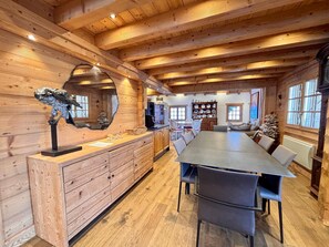 Dining - Chalet with parking - 15 guests (Crest-Voland)