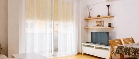TV