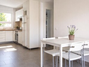 Dining - Renovated apartment, near beach - 4 guests (Palamós)