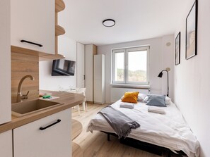 Iron/ironing board, WiFi, bed sheets - Sopot Peaceful Retreat Studio (Sopot)