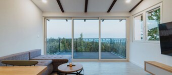 Stay among vineyards with views of Lonjsko Polje