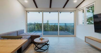 Stay among vineyards with views of Lonjsko Polje