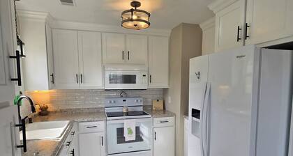 Welcome to Sweet Vidalia, your home away from home!