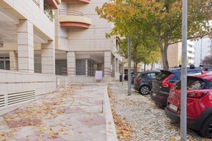 Property grounds - Quinta das Conchas II Apartment (Lisbon)