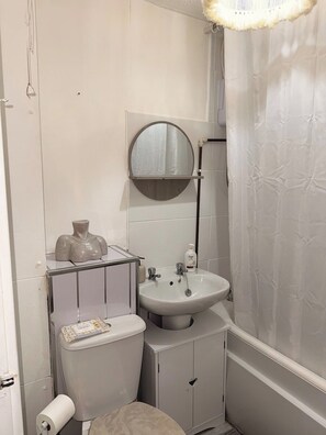 Shower, hair dryer, towels - Flat in Manchester – Dudley's Dove (Manchester)