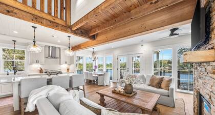 Bella Vista & Coastal Chateau: Lakefront Retreat with Dock, Kayaks, Bikes & Fire Pit