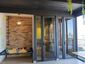 Terrace/patio - Elegante Suite con vistas | Alberca, co work y gym (Monterrey)