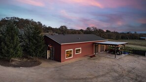 House (6 Bedrooms) | Interior - El Pomar Estate - Barn & Main House by Avantstay Pool + Spa + Firepit Vineyard Views (Templeton)