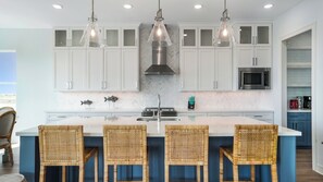 Fridge, microwave, oven, stovetop - Galveston 5BR Beach House | Lakefront | Sleeps 14 (Galveston)