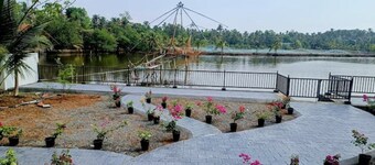 Relaxing Riverfront villa in Cochin