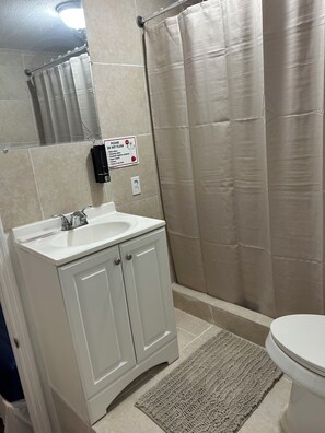 Bathroom - Vrbo Property (Orlando)
