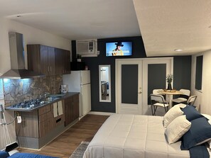 Room - Vrbo Property (Orlando)