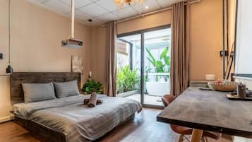 Deluxe Double Room, Valley View | Breakfast buffet