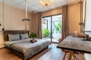 Habitación doble Deluxe, vista al valle | Desayuno buffet | Desayuno de autoservicio todos los días (con cargo) 