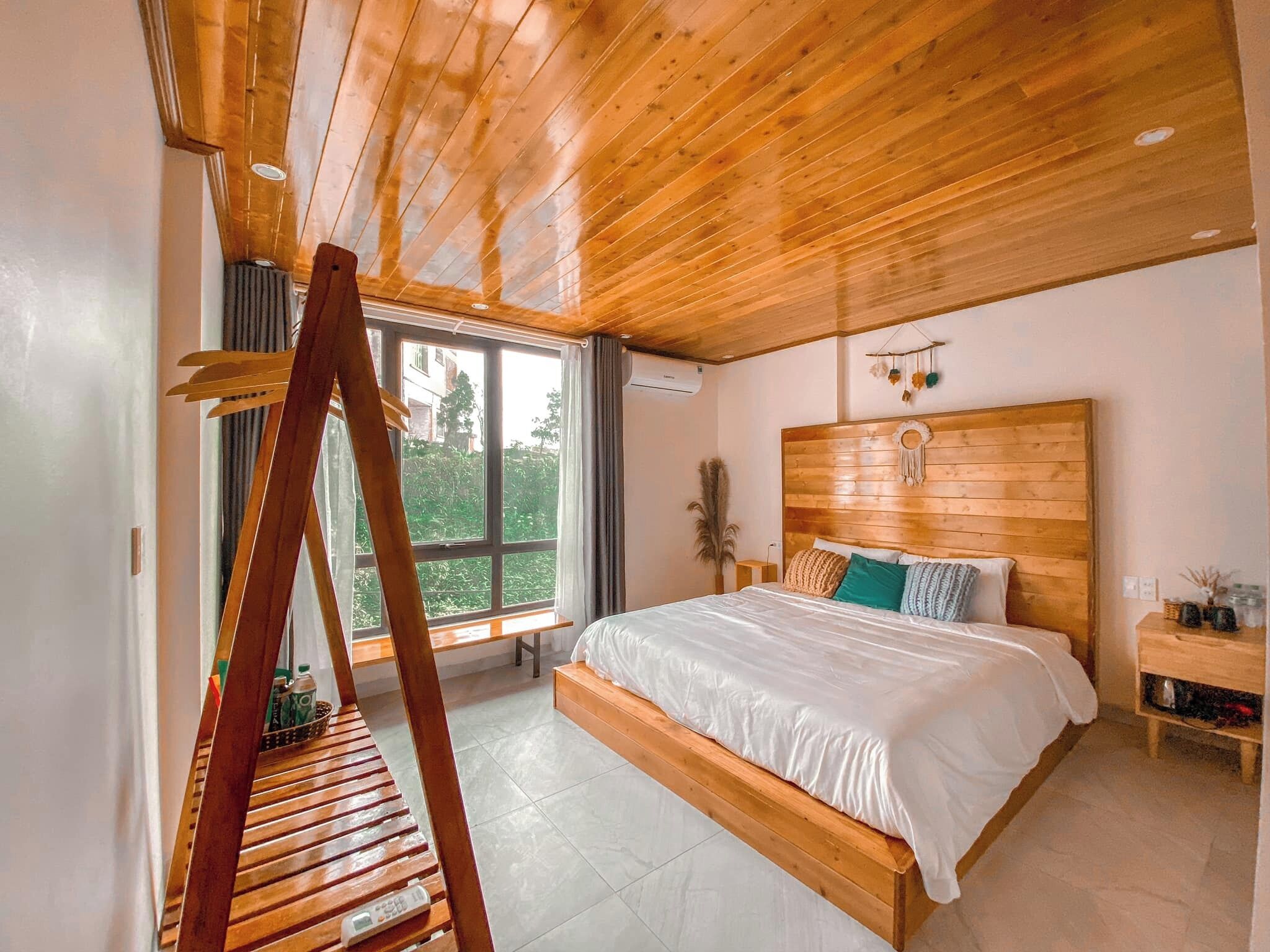 Deluxe Double Room, Garden View