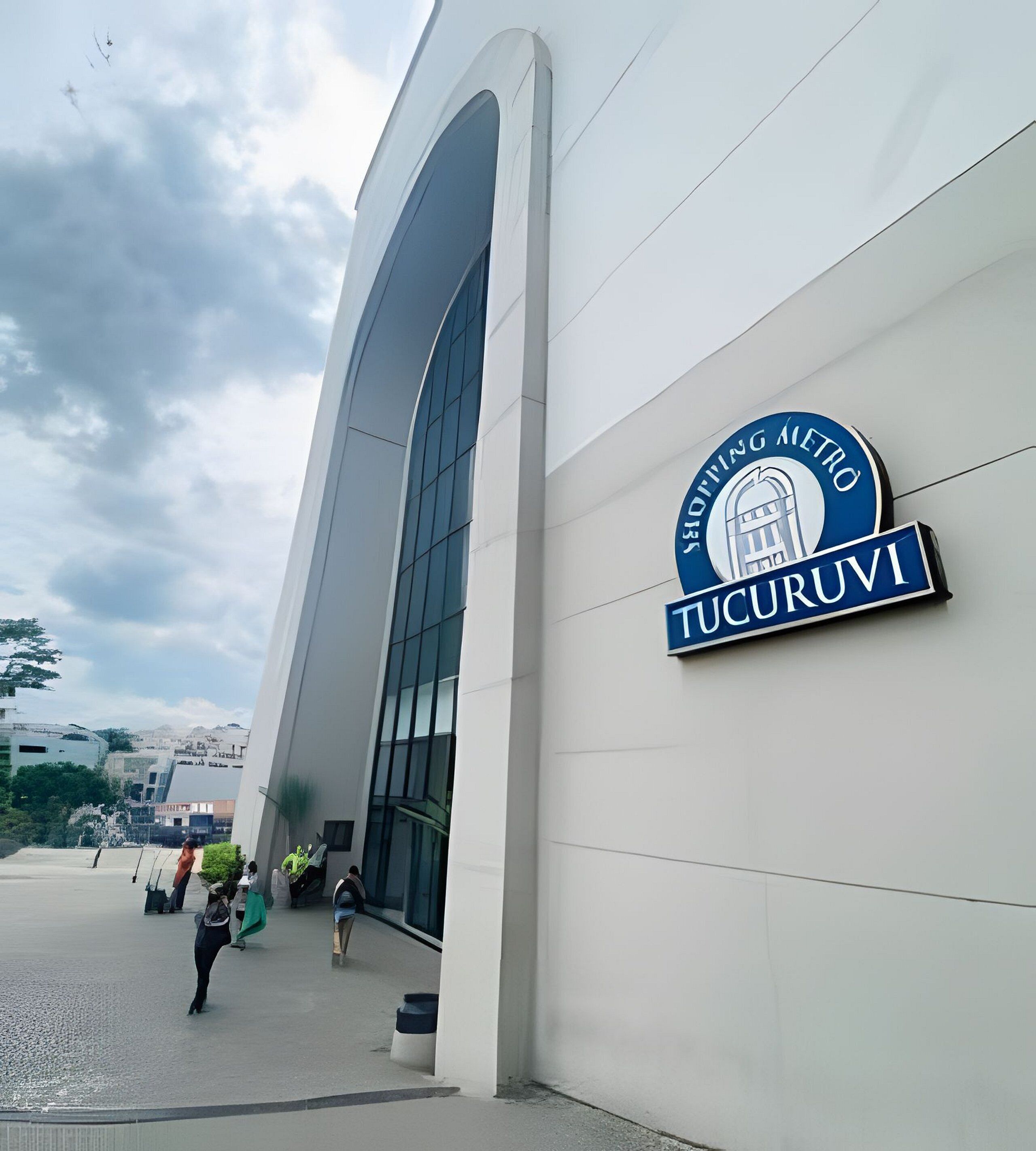 Studio | Yksityiskohta ulkoa