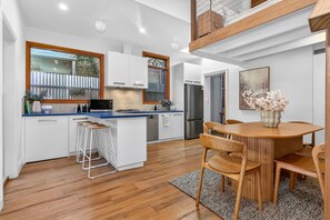 Fridge, microwave, oven, stovetop - Heritage Stone Cottage | East End, Study, Mezzanine (Adelaide)