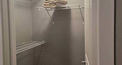 Room-standard Bedroom With King Size bed