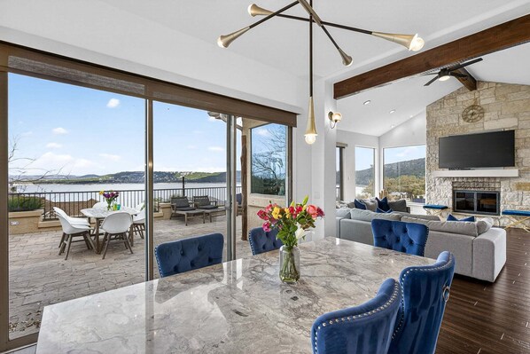 Interior - 5BR, Lake Travis Views, Austin Water (Austin)