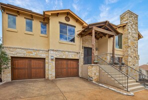 Exterior - 5BR, Lake Travis Views, Austin Water (Austin)